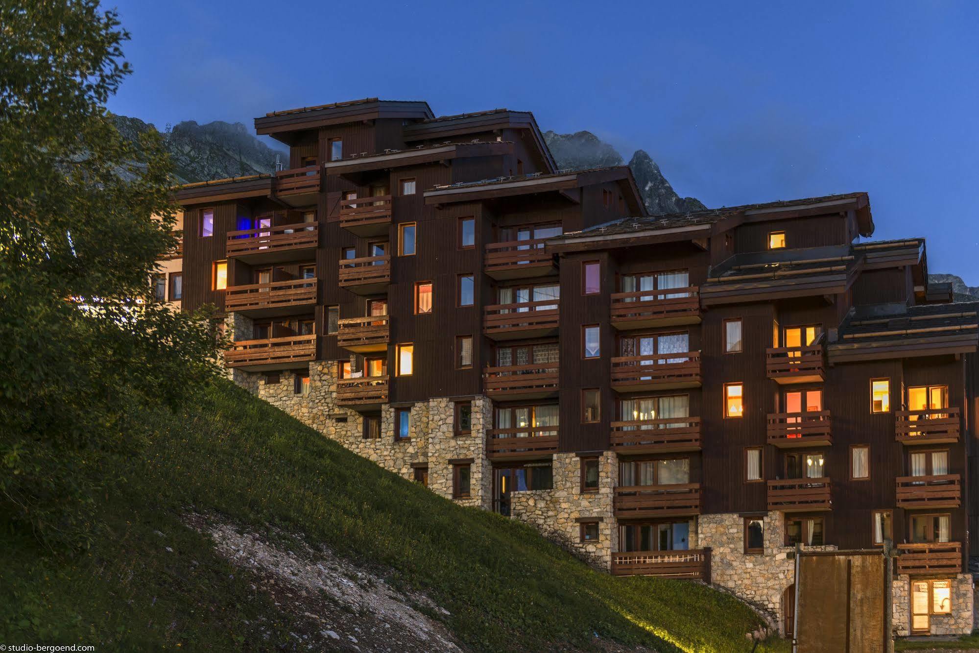 Residence Pierre & Vacances Les Chalets Des Arolles Macot-la-Plagne Exterior foto